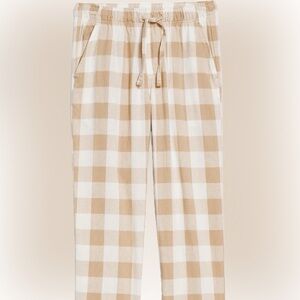 NWT Old Navy Family Matching Pants in Tan and White